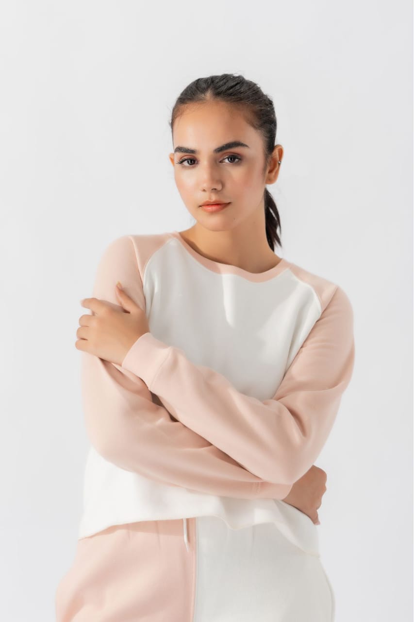 🔥WOMEN SHORT BODY TRACKSUITE💫🌟